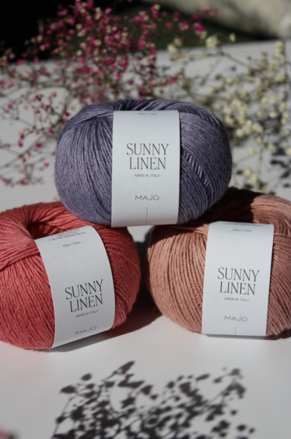 strawberry + unicorn + sakura