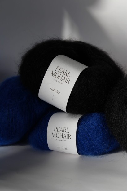 pearl mohair black + electric blue